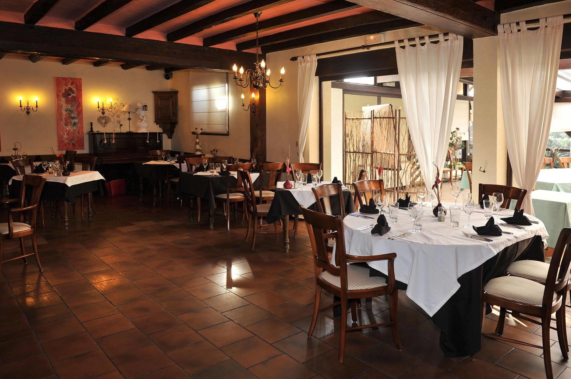 Sud Hotel Huttenheim Eksteriør billede